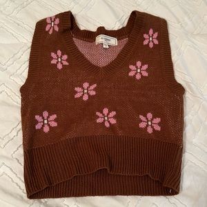 Brown, floral tank sweater from Marshall’s size S! Only worn once!
